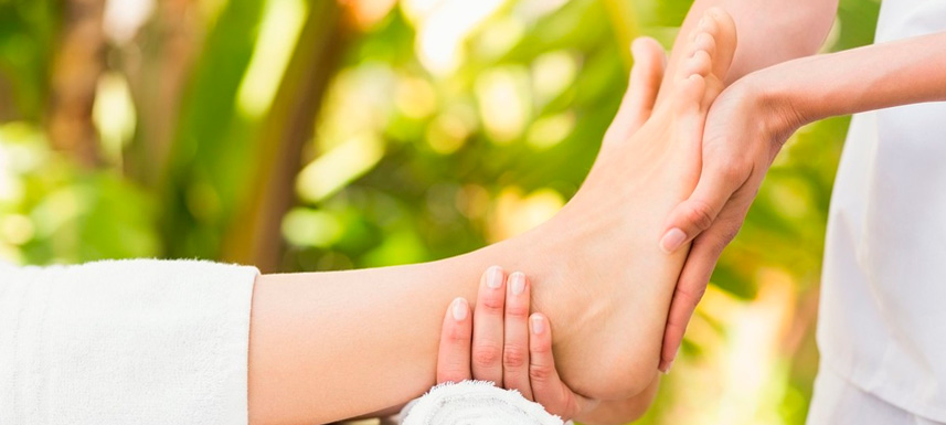 El masaje de pies: Cómo se hace y sus beneficios