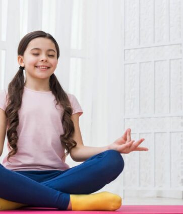 El centro Kalindi abre sus puertas a los más pequeños con clases de yoga para niños