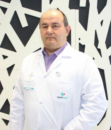 Dr. José Luis Elósegui: «las hemorroides son venas inflamadas en el canal anal cuya prevención empieza desde casa»