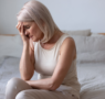 Dermatólogas de Vitoria explican cómo afecta la menopausia a la salud capilar 