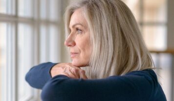 Redescubrir la belleza y enamorarse de la edad con tratamientos adaptados al paso de los años con IBSADerma