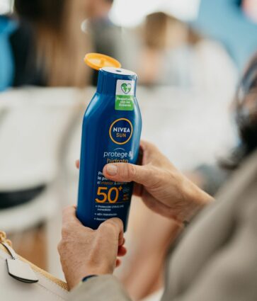 El 96% de los españoles considera indispensable proteger la piel del sol, según un estudio de NIVEA SUN