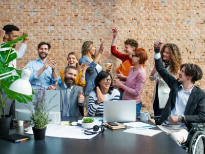 El emprendimiento se perfila como una alternativa para quienes buscan un cambio laboral este verano