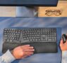 Trust presenta el nuevo teclado ergonómico multidispositivo Keyra