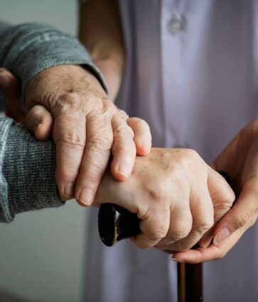 Residencial Palau finaliza el curso de certificación en atención sociosanitaria a personas dependientes