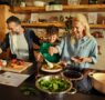 Cenas en peligro de extinción: HelloFresh anima a recuperar el hábito en 21 días