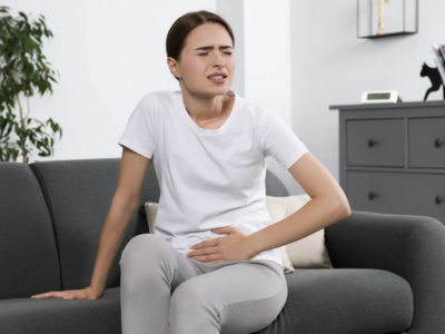 Sara Esparza, fisioterapeuta experta en rehabilitación de suelo pélvico de Policlínica Gipuzkoa: «Cada vez más mujeres consultan por pérdidas de orina, dolor en las relaciones o estreñimiento, y en muchos casos la causa está en el suelo pélvico»