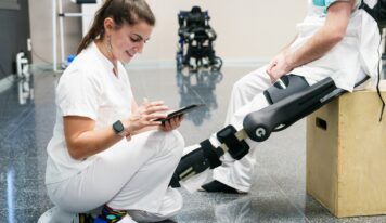 Exoesqueletos y nuevas tecnologías: avances en la rehabilitación de ictus, tumores cerebrales y lesiones medulares