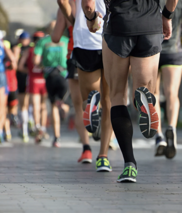 Dr. Adrián Cuellar, jefe del Servicio de Traumatología de Policlínica Gipuzkoa: «No basta con tener resistencia, un buen tono muscular ayuda tanto en la carrera como en la recuperación»