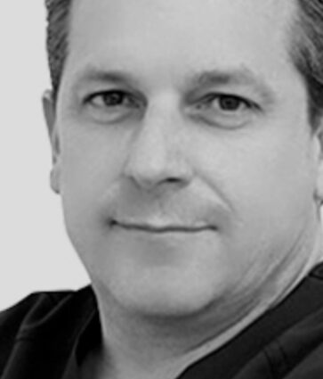 El Dr. José María Ponce de León presentó en Polonia las nuevas opciones de tratamiento temprano con el sistema FAS Kids