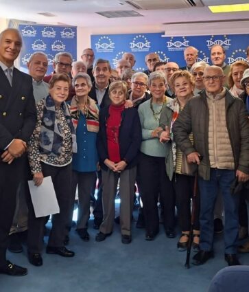 El doctor Manuel de La Peña, gurú de la longevidad, elegido por aclamación nuevo presidente de Apacor