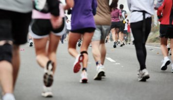 Dr. Gonzalo Navarrete, cardiólogo de Policlínica Gipuzkoa: «La Behobia-San Sebastián es una carrera para disfrutar, no para batir marcas a cualquier precio»