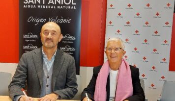 La Cruz Roja y Aigua de Sant Aniol formalizan una alianza para promover la inclusión y la accesibilidad en La Garrotxa