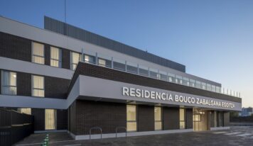 emeis inaugura su nueva residencia Bouco Vitoria Zabalgana