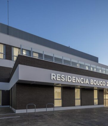 emeis inaugura su nueva residencia Bouco Vitoria Zabalgana
