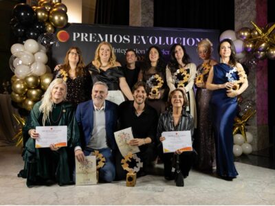 Cuatro médicos, más de 42.800 votos y una gala que une ciencia y sector holístico en España