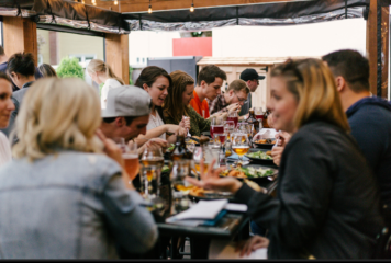 Longevytum señala que celebrar la Navidad puede reducir la edad biológica