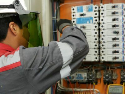 Quirón Prevención lidera la implantación del estándar AELEC ante su obligatoriedad en el sector eléctrico