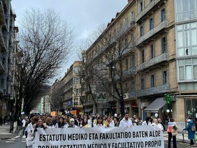 Farmacéuticos hospitalarios de Gipuzkoa respaldan las huelgas convocadas por su condición de personal facultativo