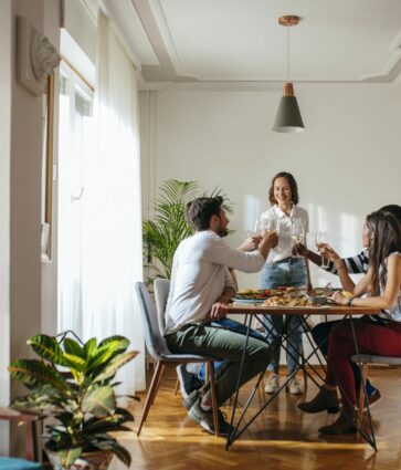 Comer pescados y mariscos produce felicidad, según Pesca España
