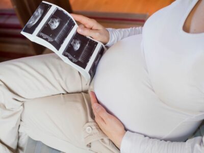 Dr. Santiago Novoa, ginecólogo de Policlínica Gipuzkoa: «Los embarazos duran más de 9 meses»