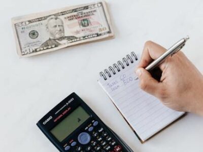 CREDITOCLIC analiza el papel del comparador de ofertas en la búsqueda de financiación responsable y la facilidad financiera