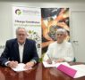 ALCER Gipuzkoa y el Colegio Oficial de Farmacéuticos firman un acuerdo para reforzar la prevención y el abordaje de la enfermedad renal