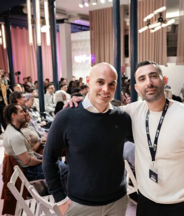 Idole Group alcanza los 500.000 euros y prevé duplicar ingresos en 2026