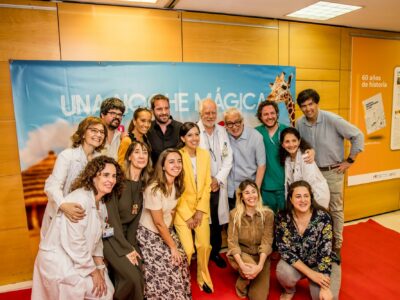 Cerca de 200 espectadores asisten a una proyección de ‘La familia Benetón+2’ en el Hospital La Paz