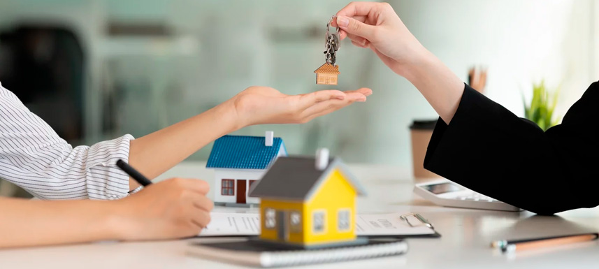 La gestión de una inmobiliaria: ¿Qué impuestos y gastos se deben considerar al comprar o vender un inmueble?