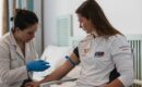 Quironprevención refuerza la medicina preventiva de alta precisión en el camino del equipo preolímpico español de vela hacia Los Ángeles 2028