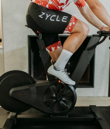 ZYCLE Infinity y la madurez del ciclismo indoor: cuando entrenar en casa se acerca a la carretera