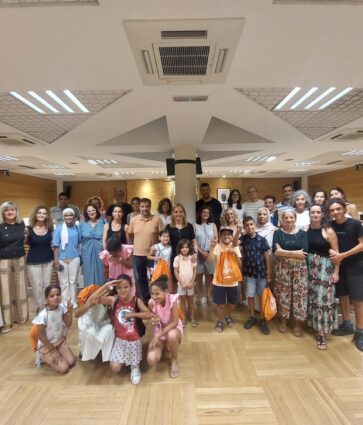 La Fundación Cione Ruta de la Luz vuelve a revisar la vista de los niños saharauis de Vacaciones en Paz