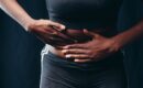 Dolor abdominal que va a más: cuándo puede ser apendicitis