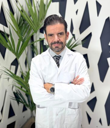 Dr. Samuel Pajares, traumatólogo de Policlínica Gipuzkoa: «La artrosis de mano puede comprometer desde la fuerza hasta las tareas más cotidianas»