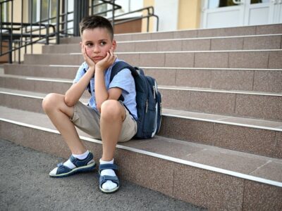 La enuresis nocturna puede añadir presión emocional a miles de niños en el inicio del curso escolar