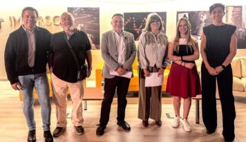 Cuidar a una persona con Alzheimer también puede generar soledad: expertos piden poner el foco en los cuidadores