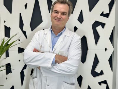 Dr. Juan Arenas, jefe del Servicio de Aparato Digestivo de Policlínica Gipuzkoa: «Nunca hemos tenido tantas herramientas para combatir la hepatitis. Hoy podemos prevenirla, diagnosticarla, controlar sus consecuencias e incluso curarla en muchos casos»